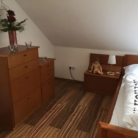 Gaestezimmer Hausaeckerweg *