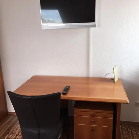 Gaestezimmer Hausaeckerweg منزل للإقامة *