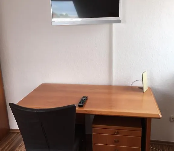 Gaestezimmer Hausaeckerweg ホームステイ *